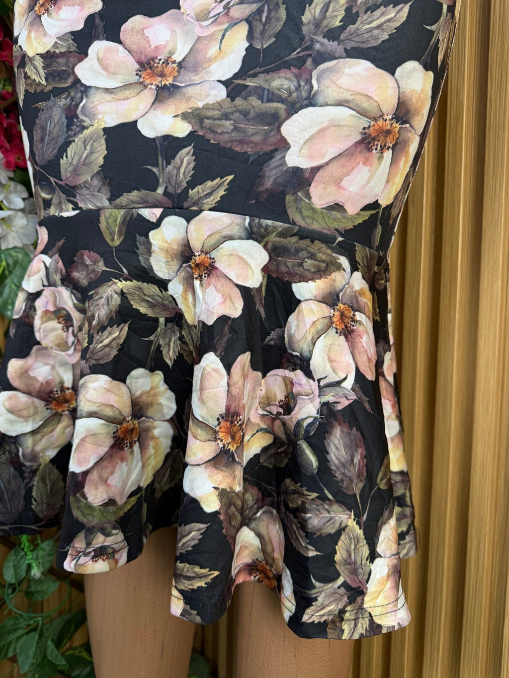 Jupe moulante imprimée fleurie - Perluna Store