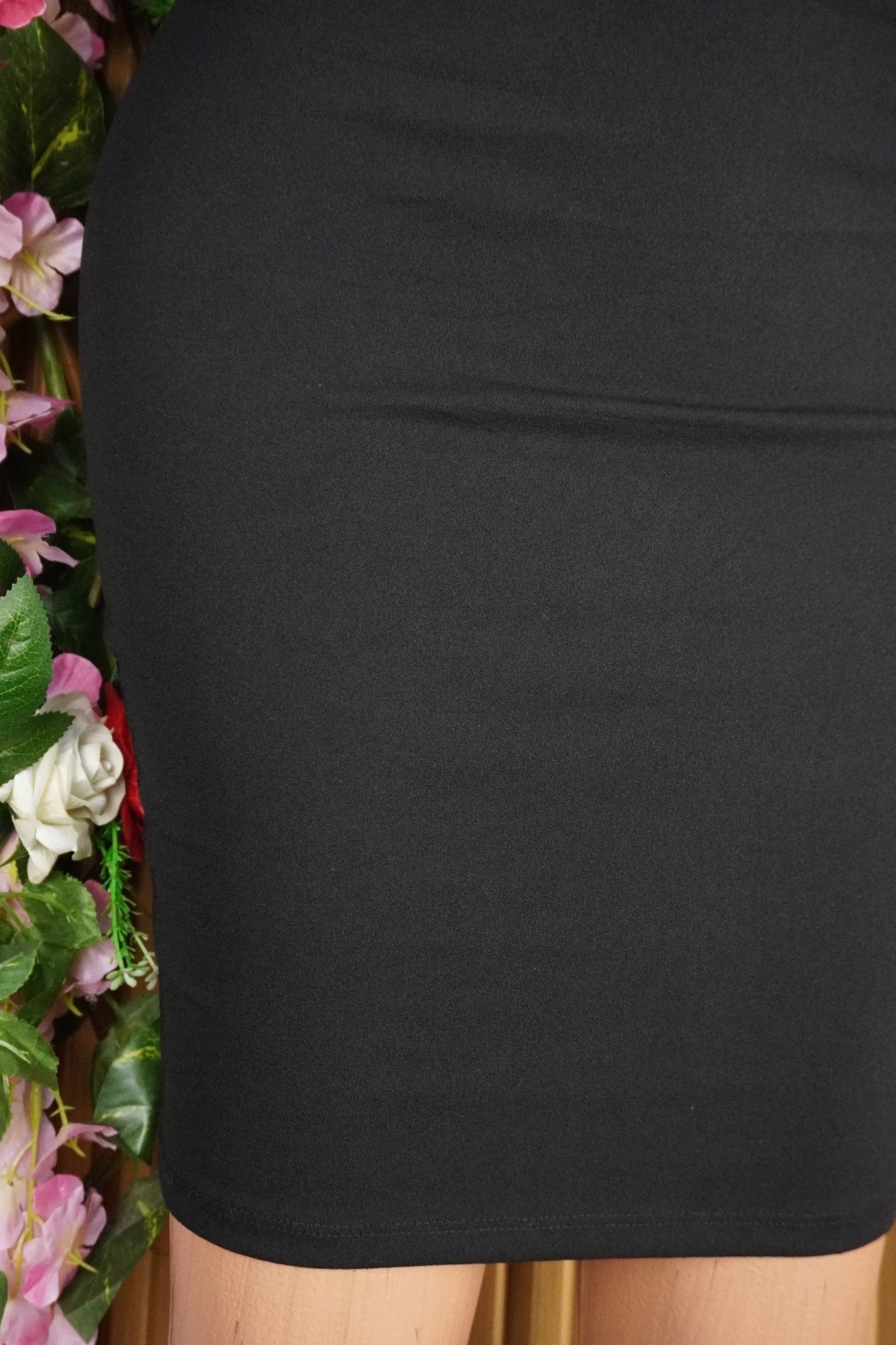 Jupe moulante slim couleur noir- - Perluna Store