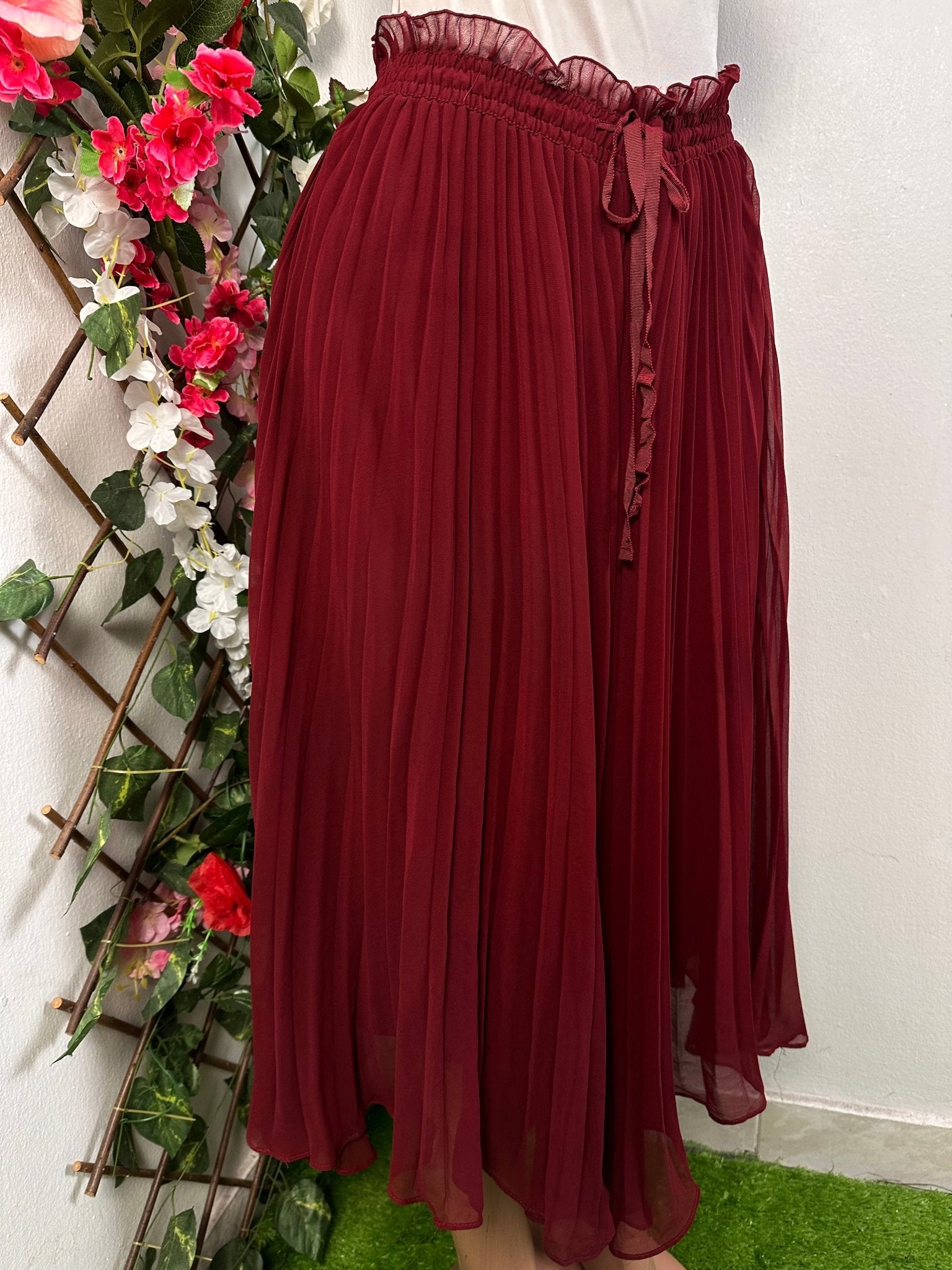 Jupe pantacourt plissée à nœud - Perluna Store - kinshasa