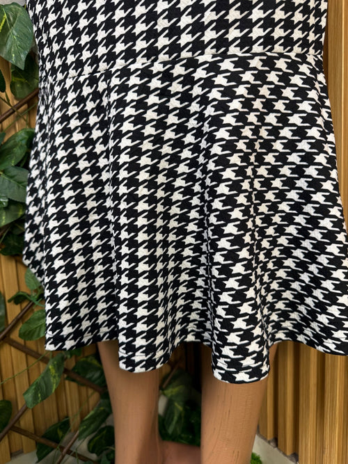 Jupe plissée couleur noir mi longue - Perluna Store