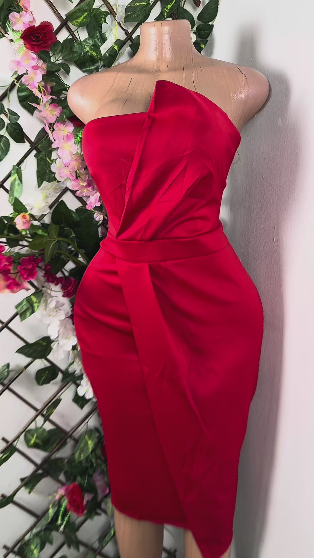 Robe moulante sans manches bustier