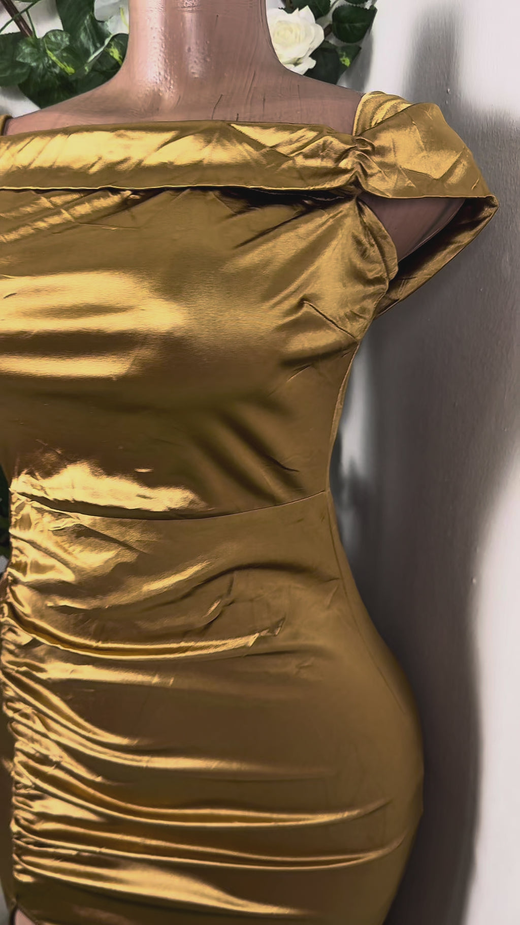 Robe moulante slim sans manches bustier