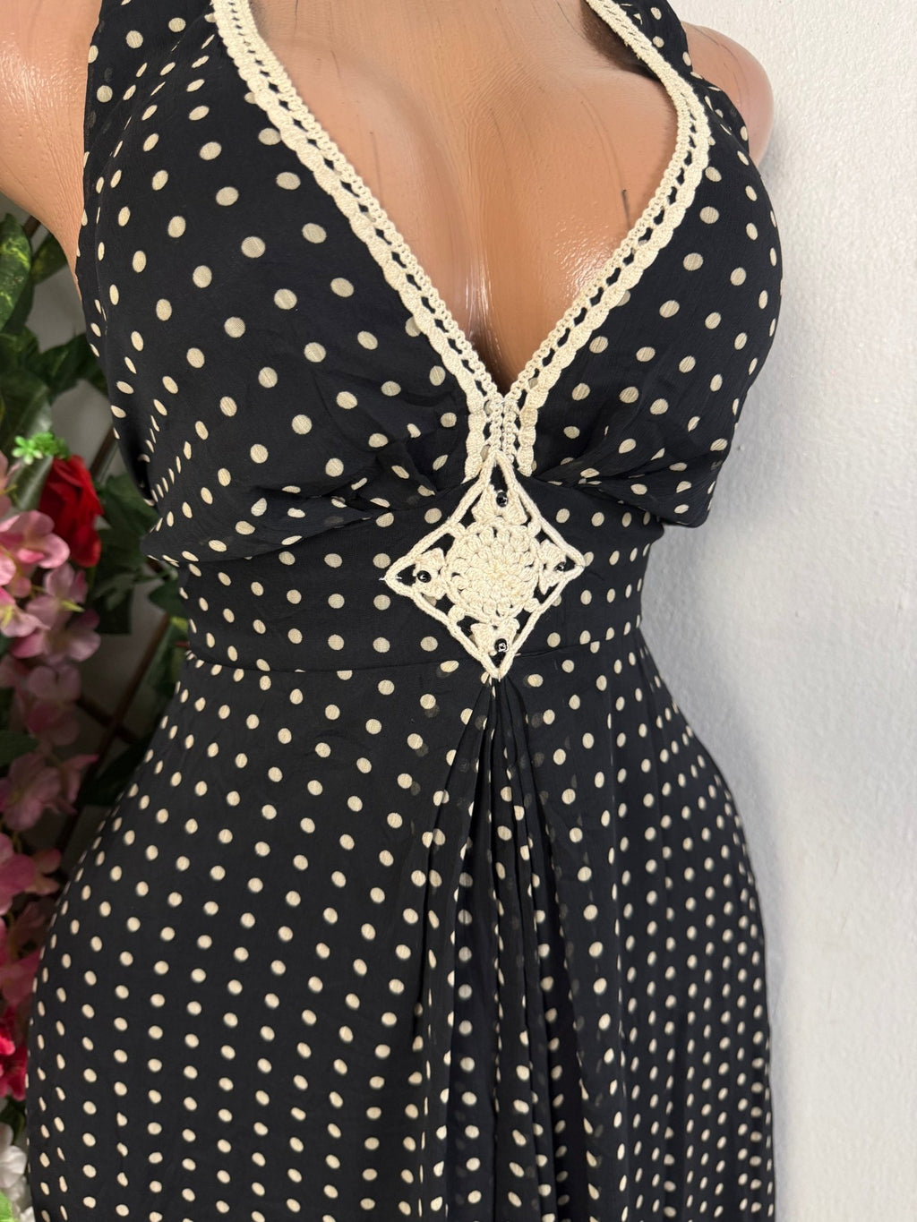 Rien longue sans manche colle en V - Perluna Store - kinshasa