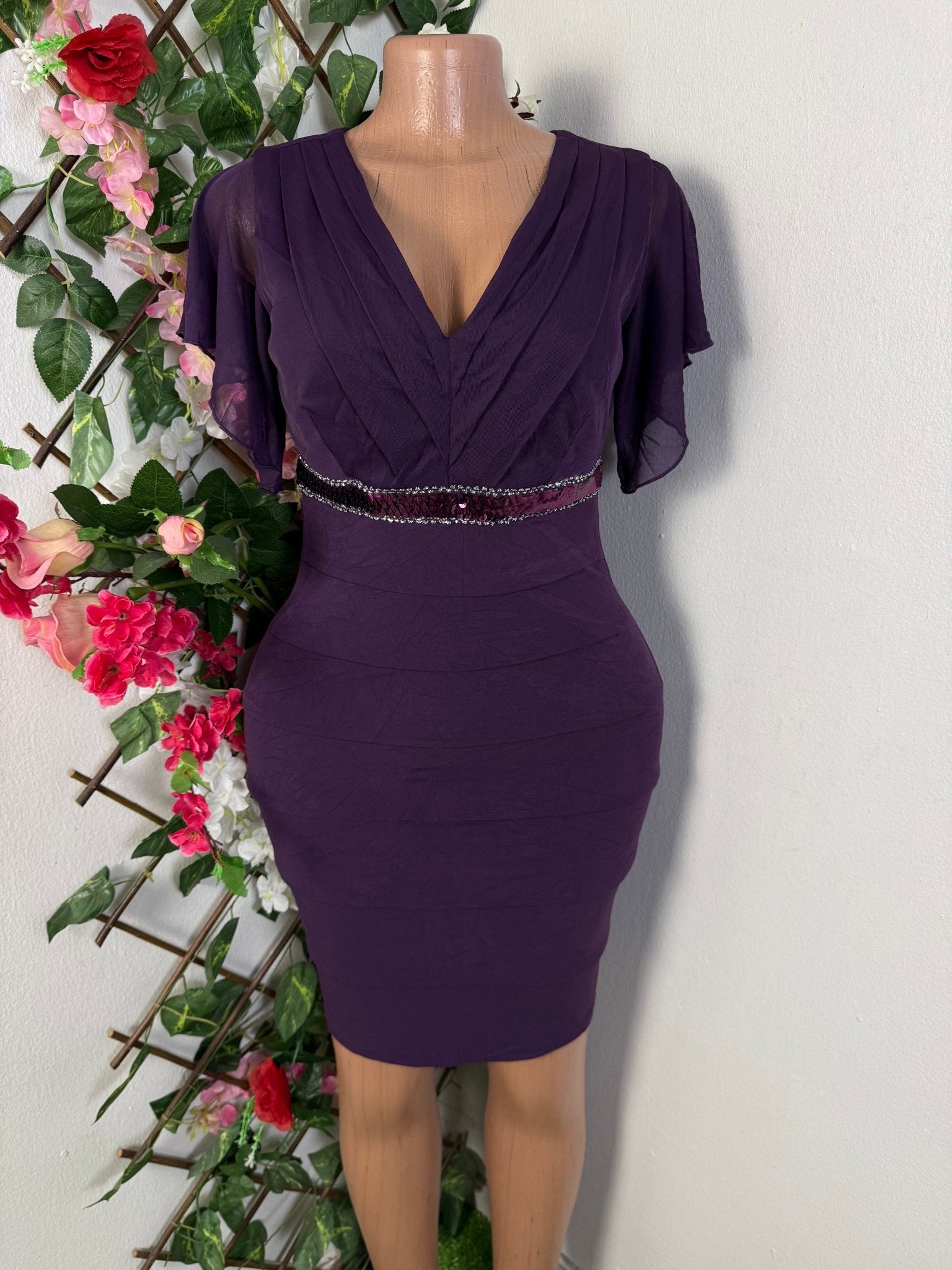 Robe courte à volant  - Perluna Store - kinshasa