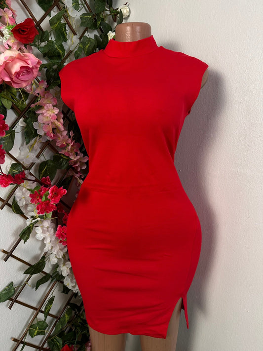 Robe courte moulante à colle gorgeon sans manche et petite fente - Perluna Store - kinshasa
