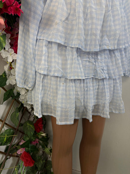 Robe courte volant à manche voiler  - Perluna Store - kinshasa