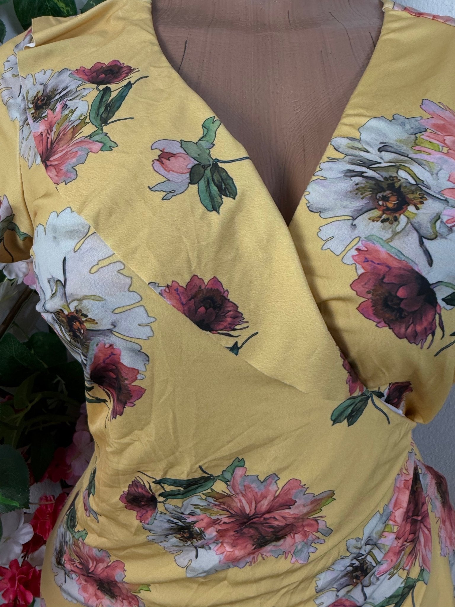 Robe croisé manche courte à ourlet - Perluna Store - kinshasa