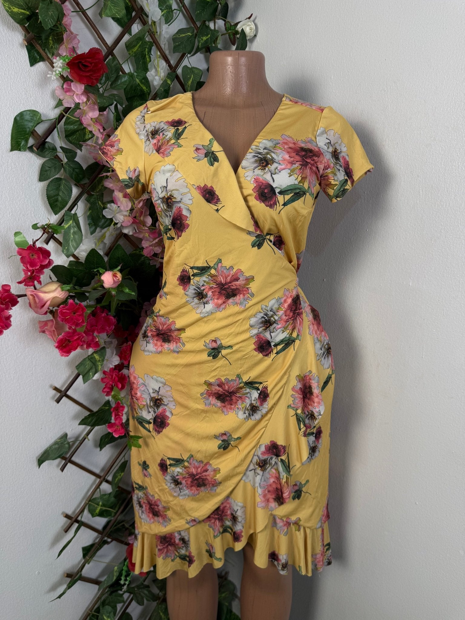 Robe croisé manche courte à ourlet - Perluna Store - kinshasa