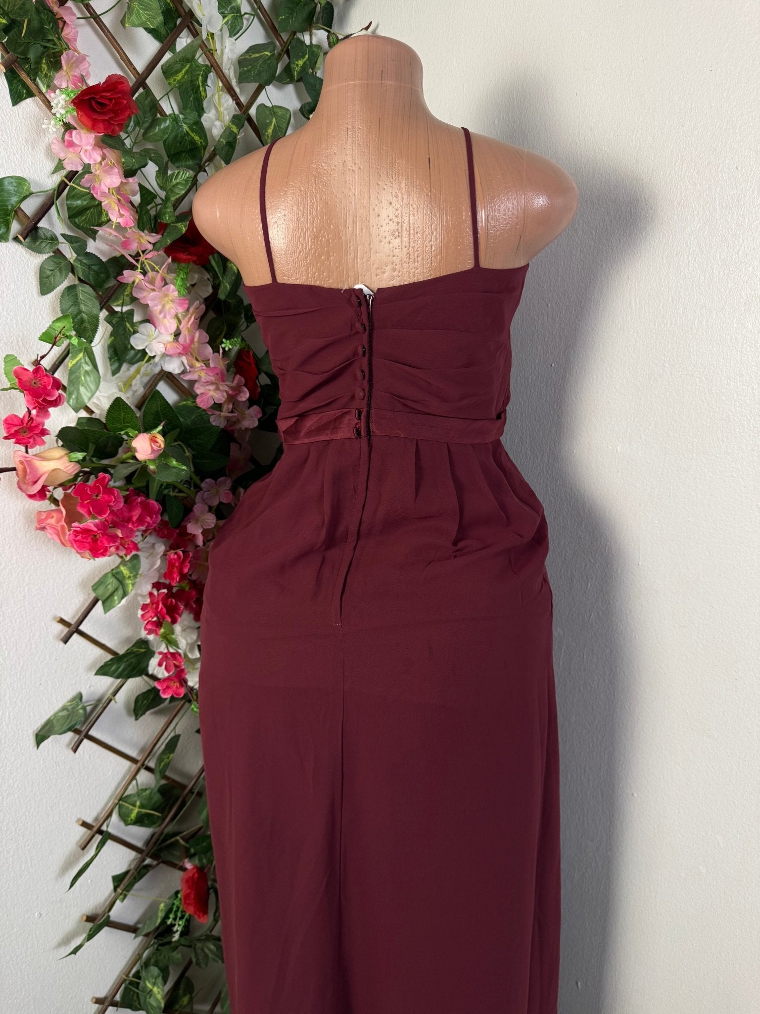 Robe de fête à fine bretelle à fente - Perluna Store - kinshasa