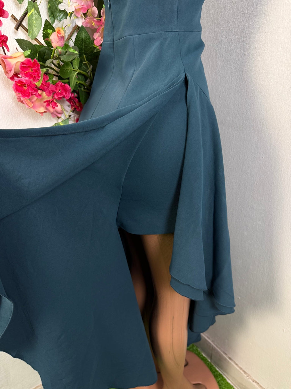 Robe de fête à fine bretelle asymétrique - Perluna Store