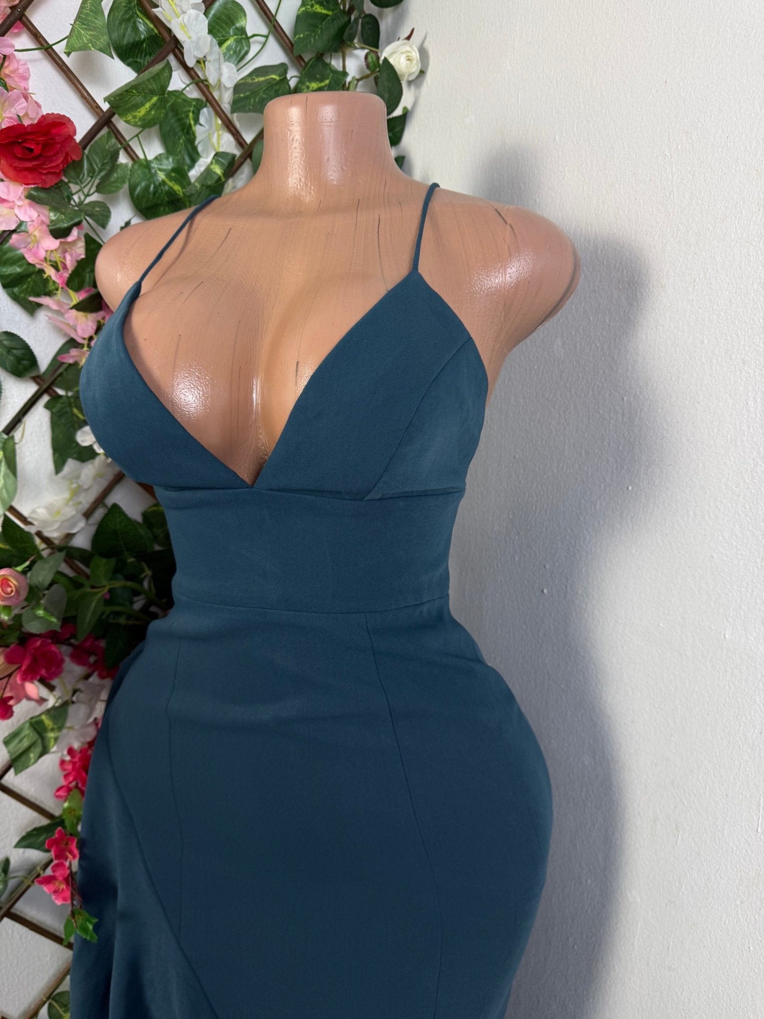 Robe de fête à fine bretelle asymétrique - Perluna Store