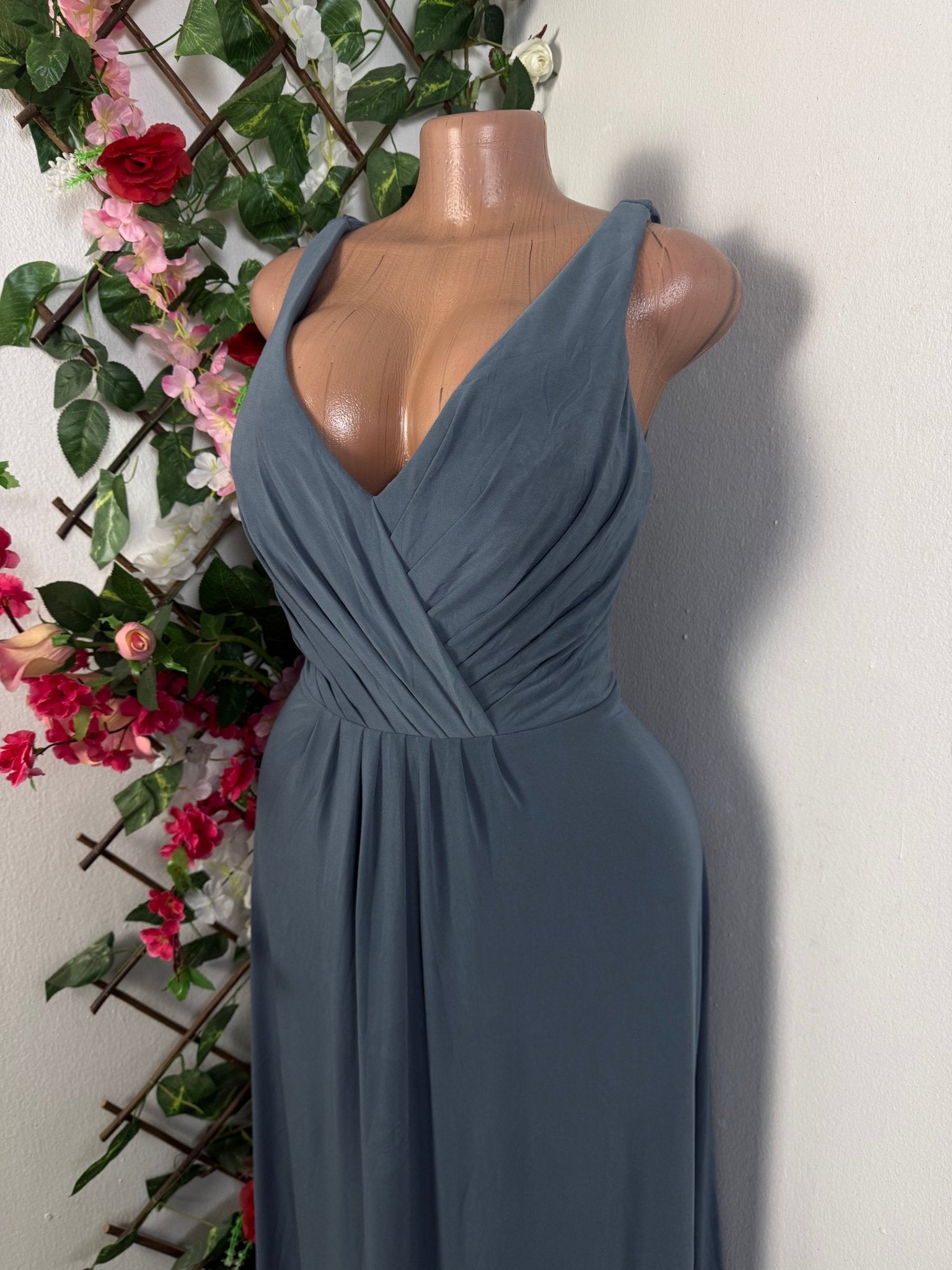 Robe de fête longue sans manche - Perluna Store - kinshasa