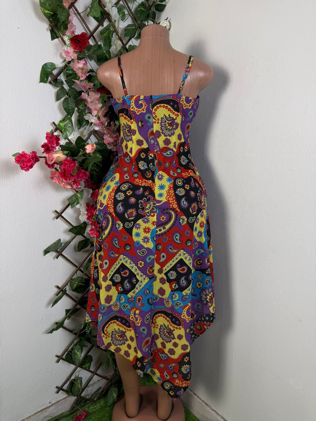 Robe décontractée à fine bretelle - Perluna Store - kinshasa