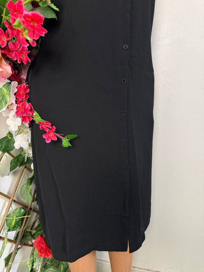 Robe droite à bouton colle chemise - Perluna Store - kinshasa