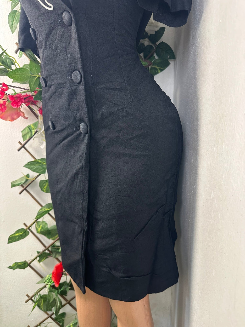 Robe droite à boutons manches courtes - Perluna Store - kinshasa