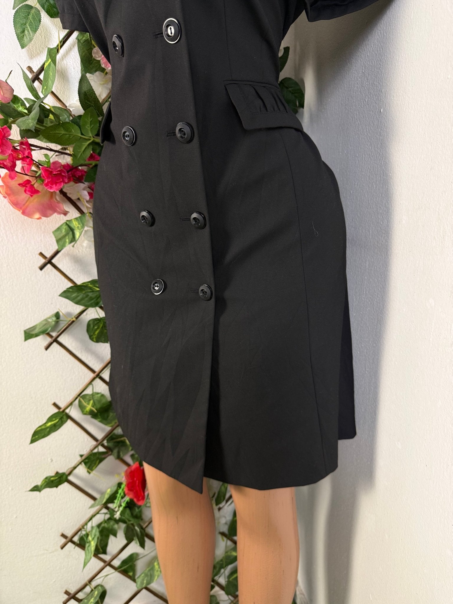 Robe droité à col veste avec boutons - Perluna Store