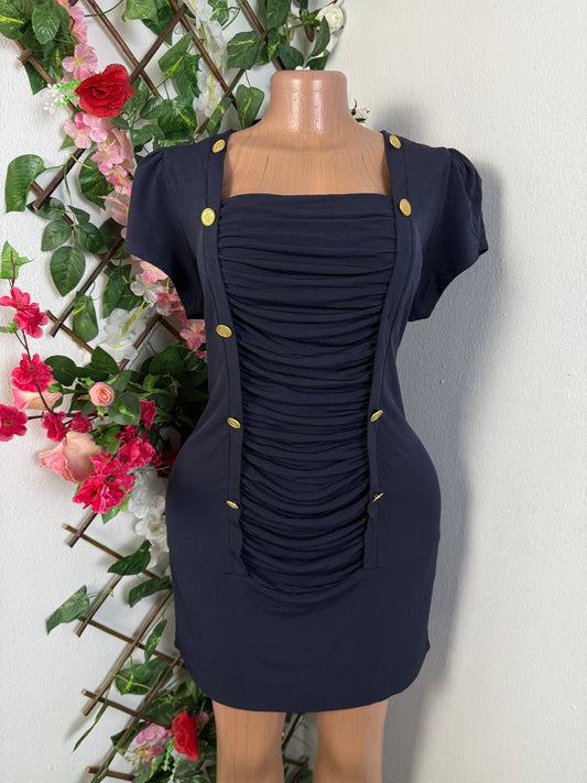 Robe droite a colle carré manche courte - Perluna Store - kinshasa