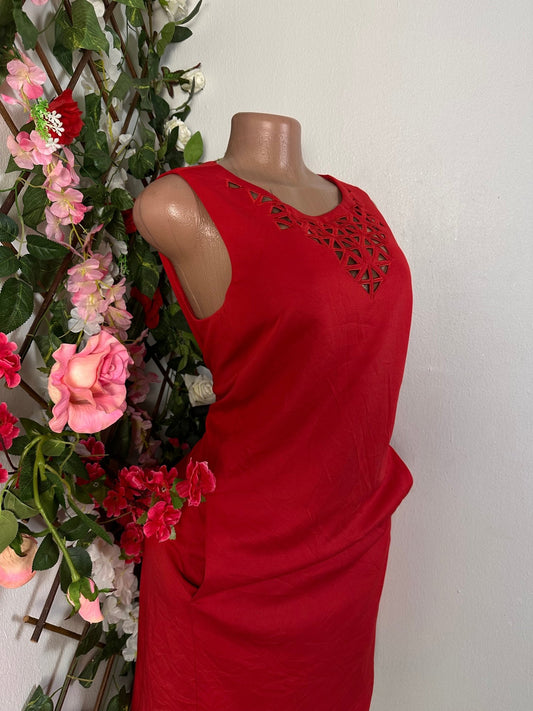Robe droite buste en treillis colle rond sans manche - Perluna Store - kinshasa