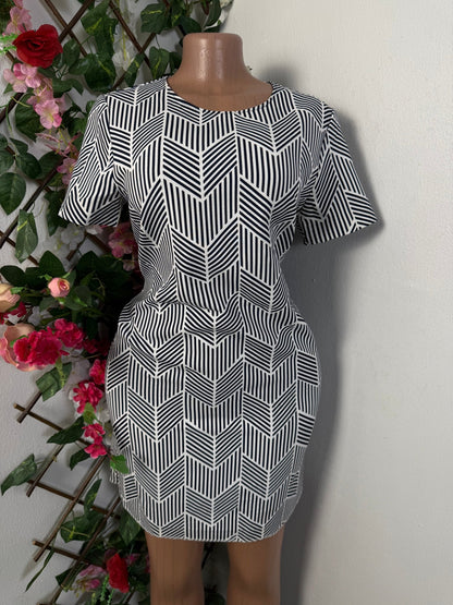 Robe droite courte mange  - Perluna Store - kinshasa