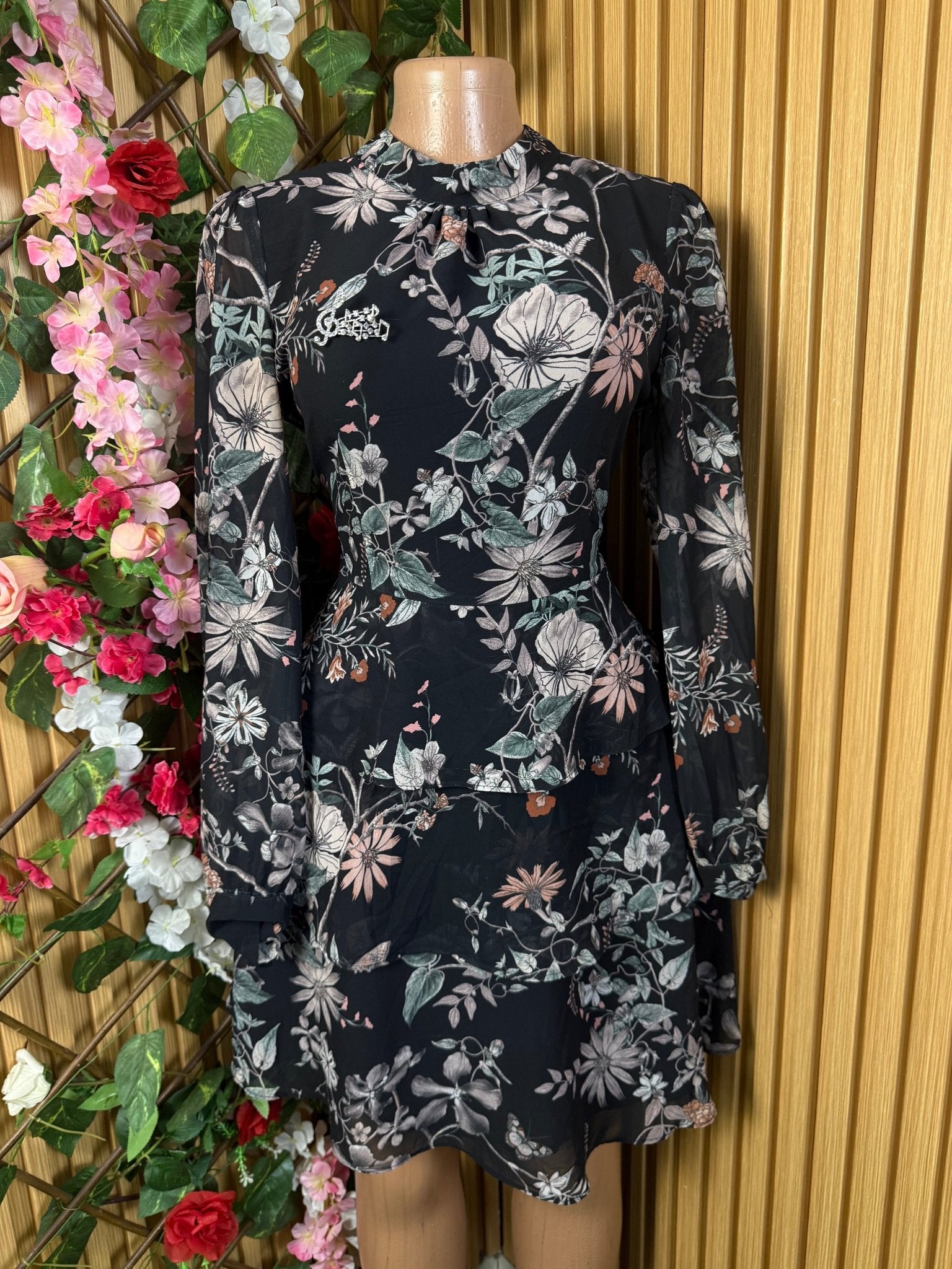Robe droite élegante manches longues - Perluna Store