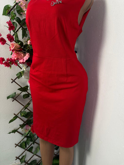 Robe droite élégante mi longue sans manche - Perluna Store - kinshasa