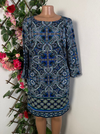 Robe droite imprimée manche longue  - Perluna Store - kinshasa