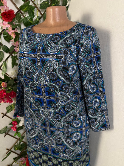 Robe droite imprimée manche longue  - Perluna Store - kinshasa