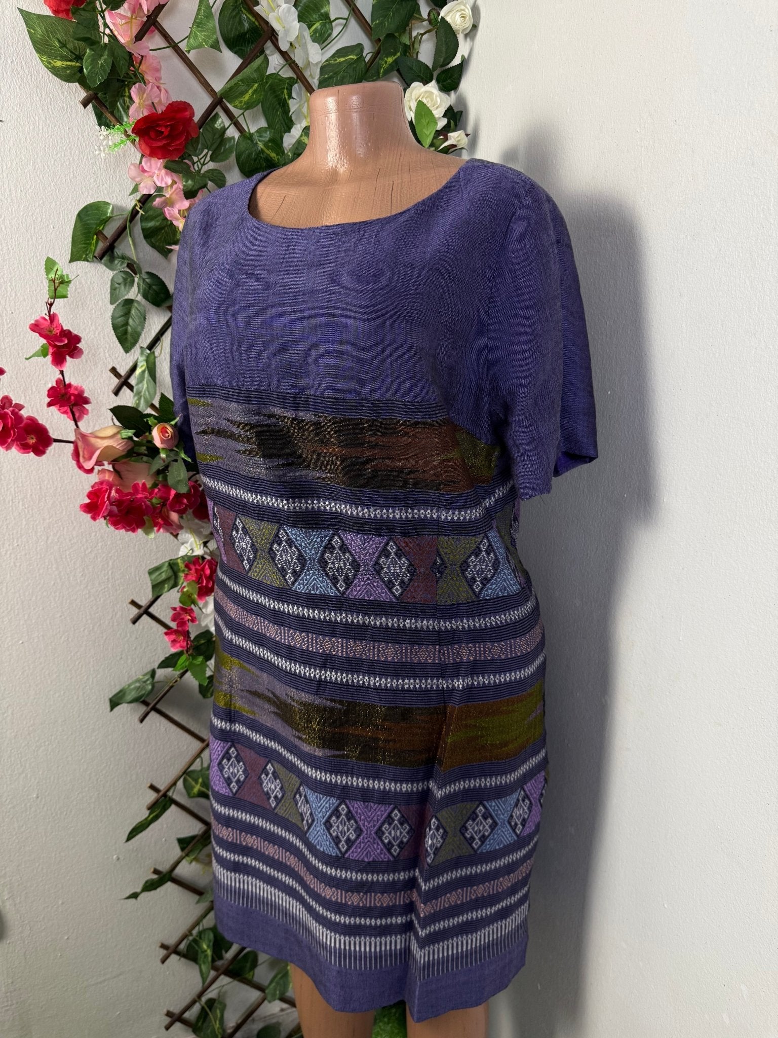 Robe droite manche courte  - Perluna Store - kinshasa