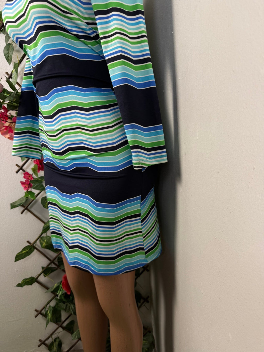 Robe droite manche longue - Perluna Store - kinshasa