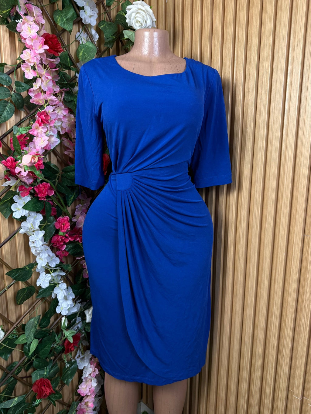 Robe droite manches 3/4 drapée - Perluna Store