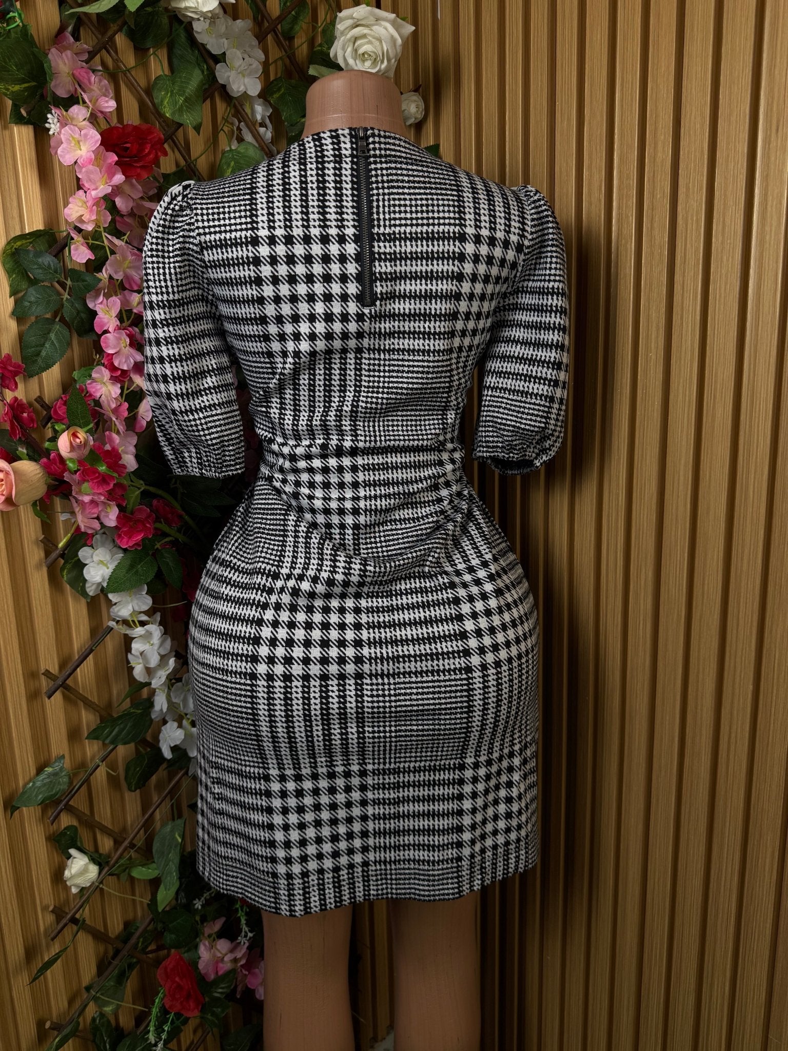 Robe droite manches longues 3/4 - Perluna Store