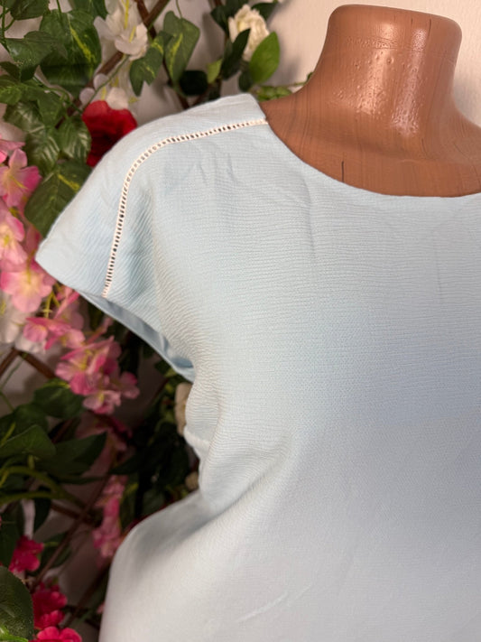 Robe droite mi longue - Perluna Store - kinshasa