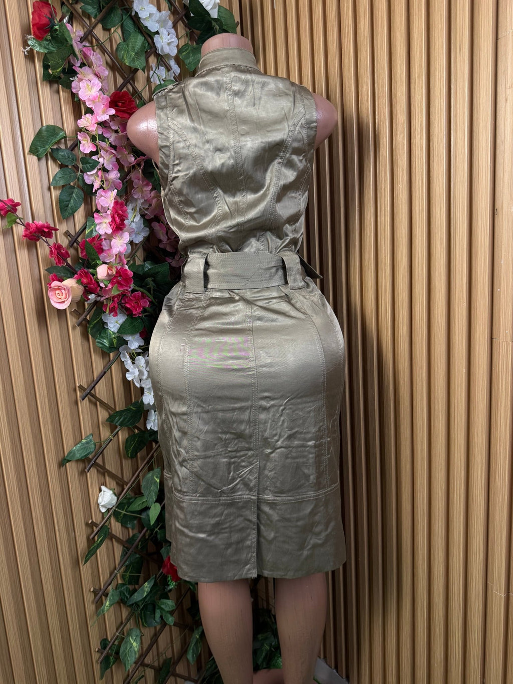 Robe droite slim manches courtes ceintrée - Perluna Store