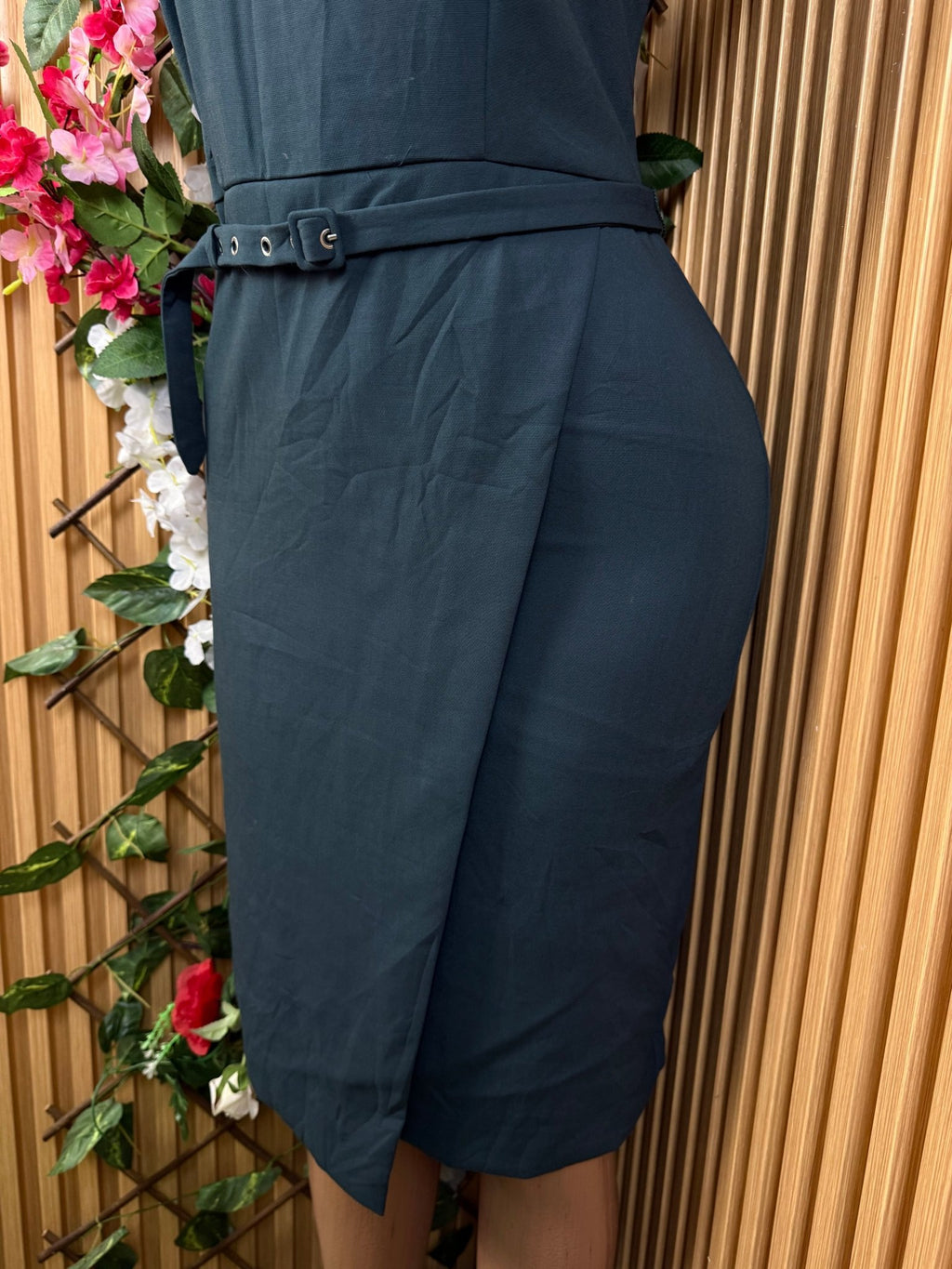 Robe droite manches longues ceintrée - Perluna Store
