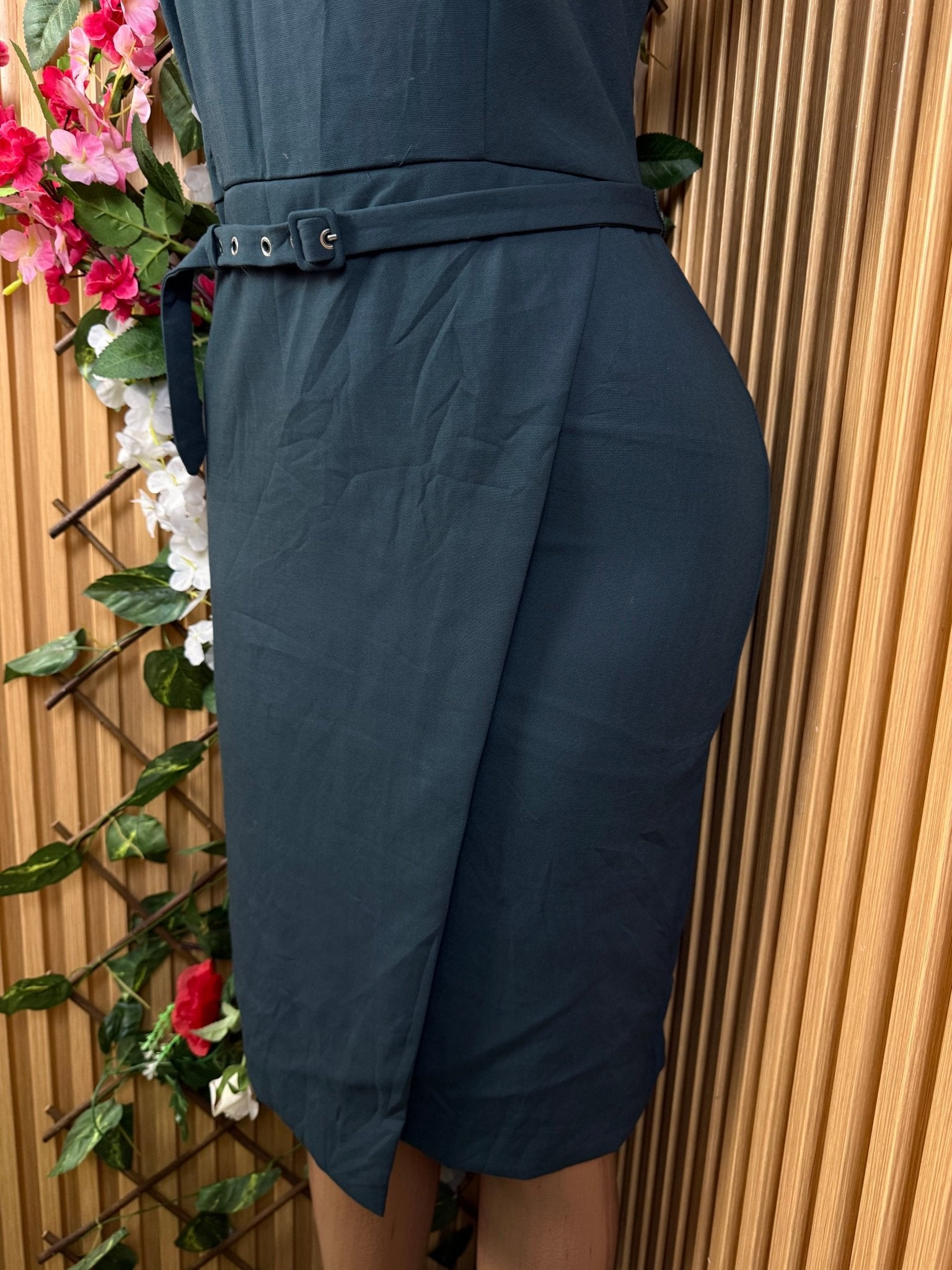 Robe droite manches longues ceintrée - Perluna Store