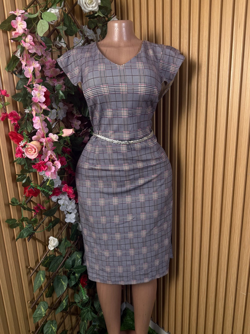 Robe élégante droite mi-longue sans manches - Perluna Store