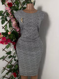 Robe élégante droite sans manchesdécollectée - Perluna Store