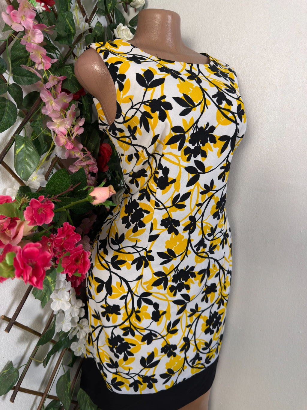 Robe élégante droite sans manches - Perluna Store