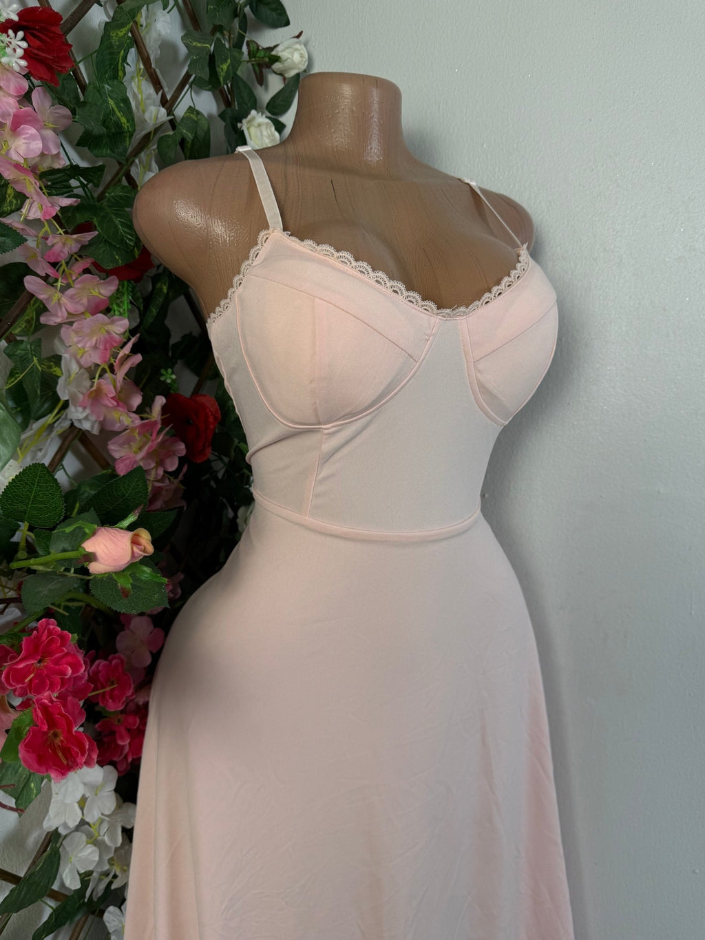 Robe élégante évasée longuesà fine bretelles - Perluna Store
