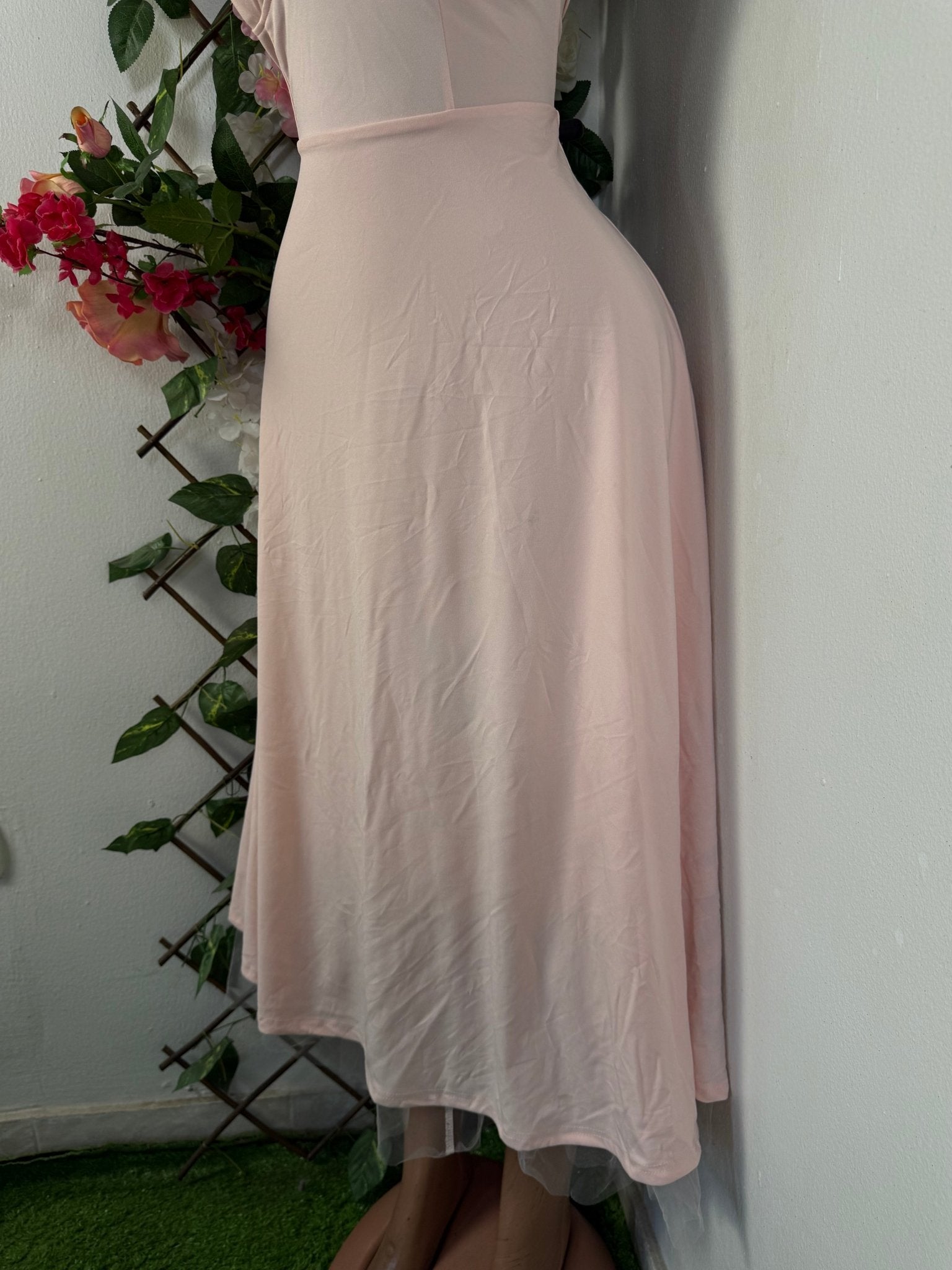 Robe élégante évasée longuesà fine bretelles - Perluna Store