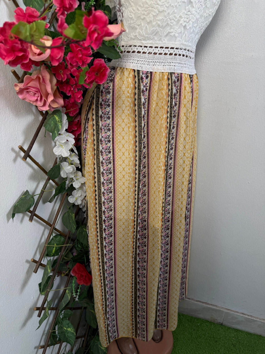 Robe élégante longue à fine bretelles - Perluna Store - kinshasa