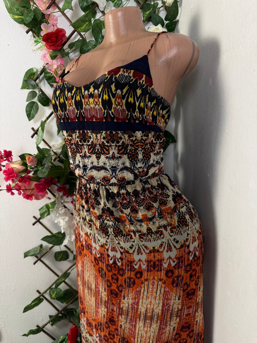 Robe élégante longue à fine bretelles - Perluna Store - kinshasa