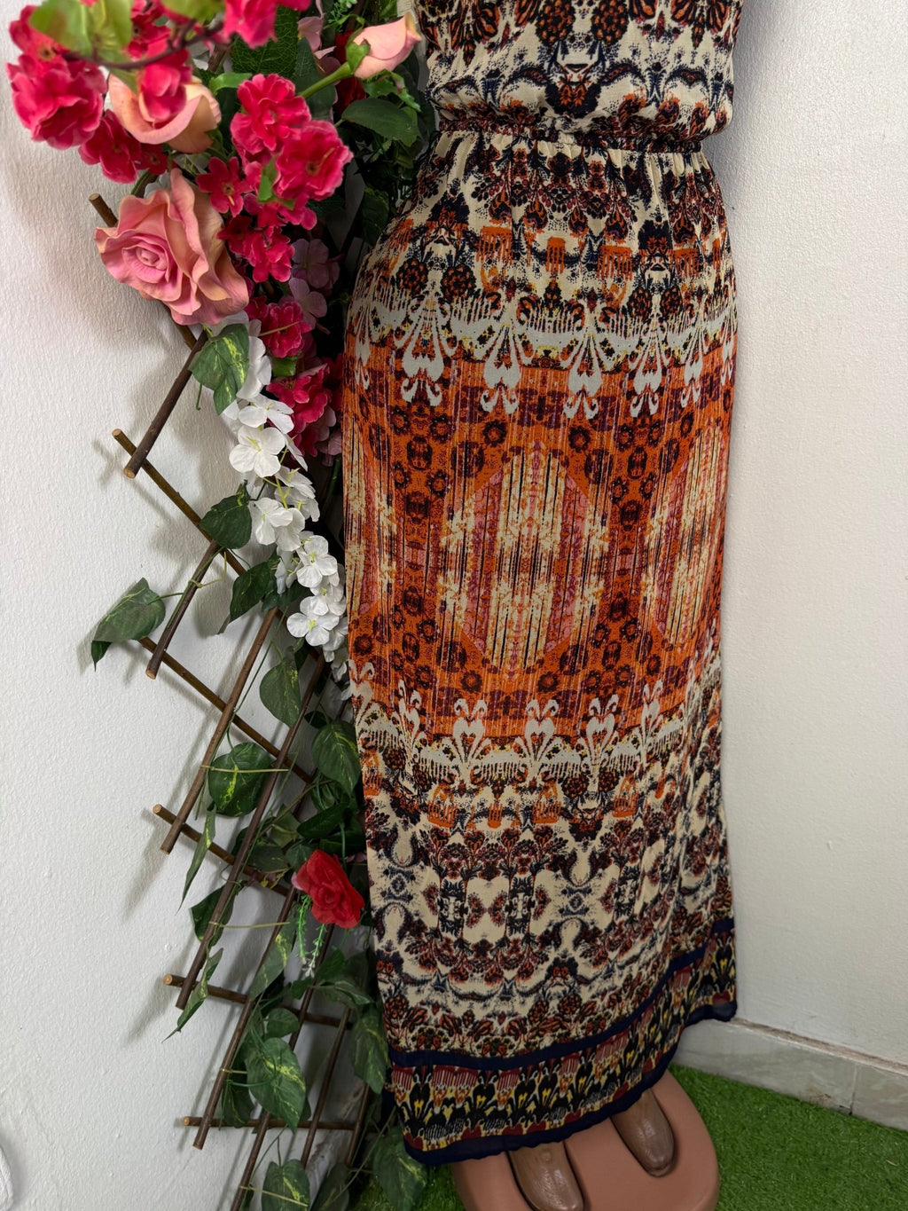 Robe élégante longue à fine bretelles - Perluna Store - kinshasa