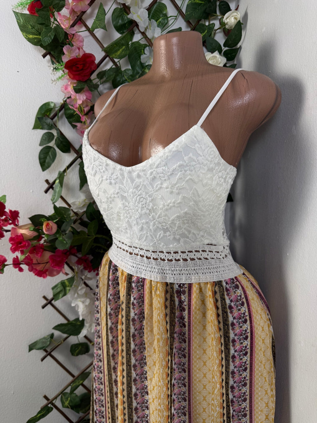 Robe élégante longue à fine bretelles - Perluna Store - kinshasa