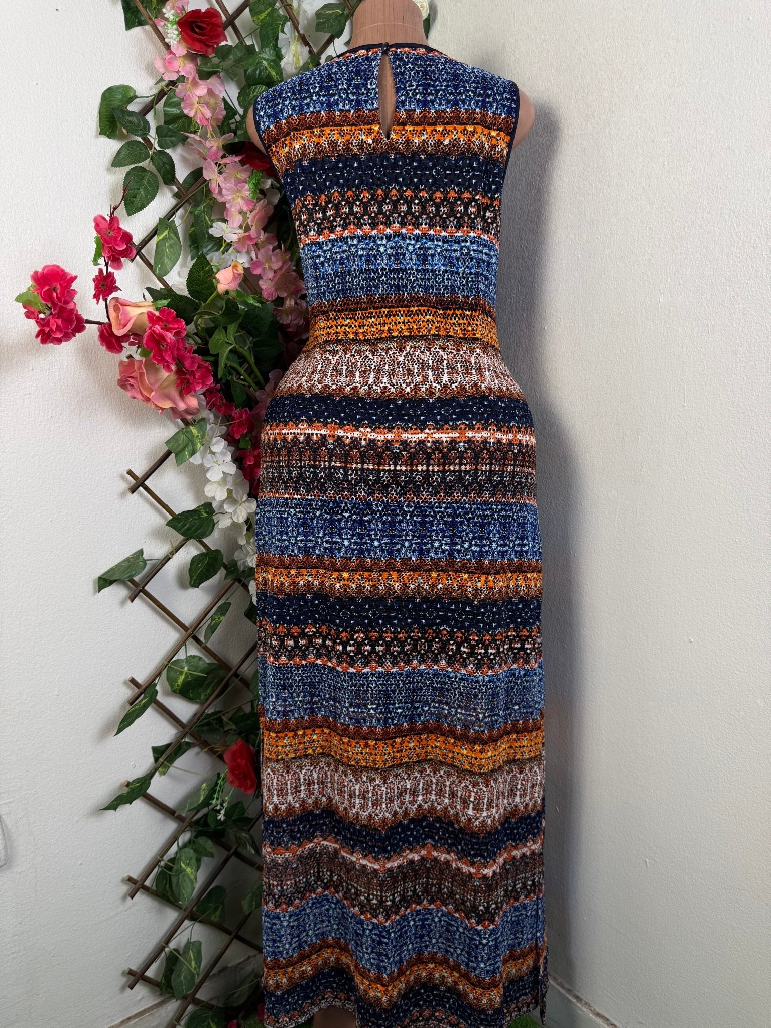 Robe élegante longue sans manches - Perluna Store - kinshasa