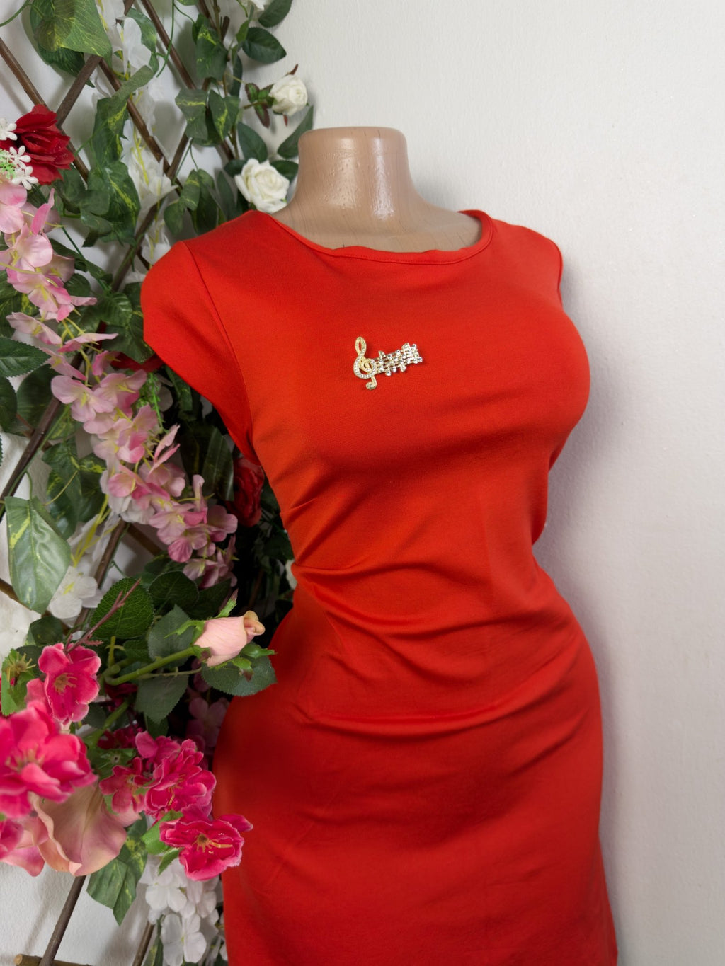 Robe élégante manches courtes décollectée - Perluna Store