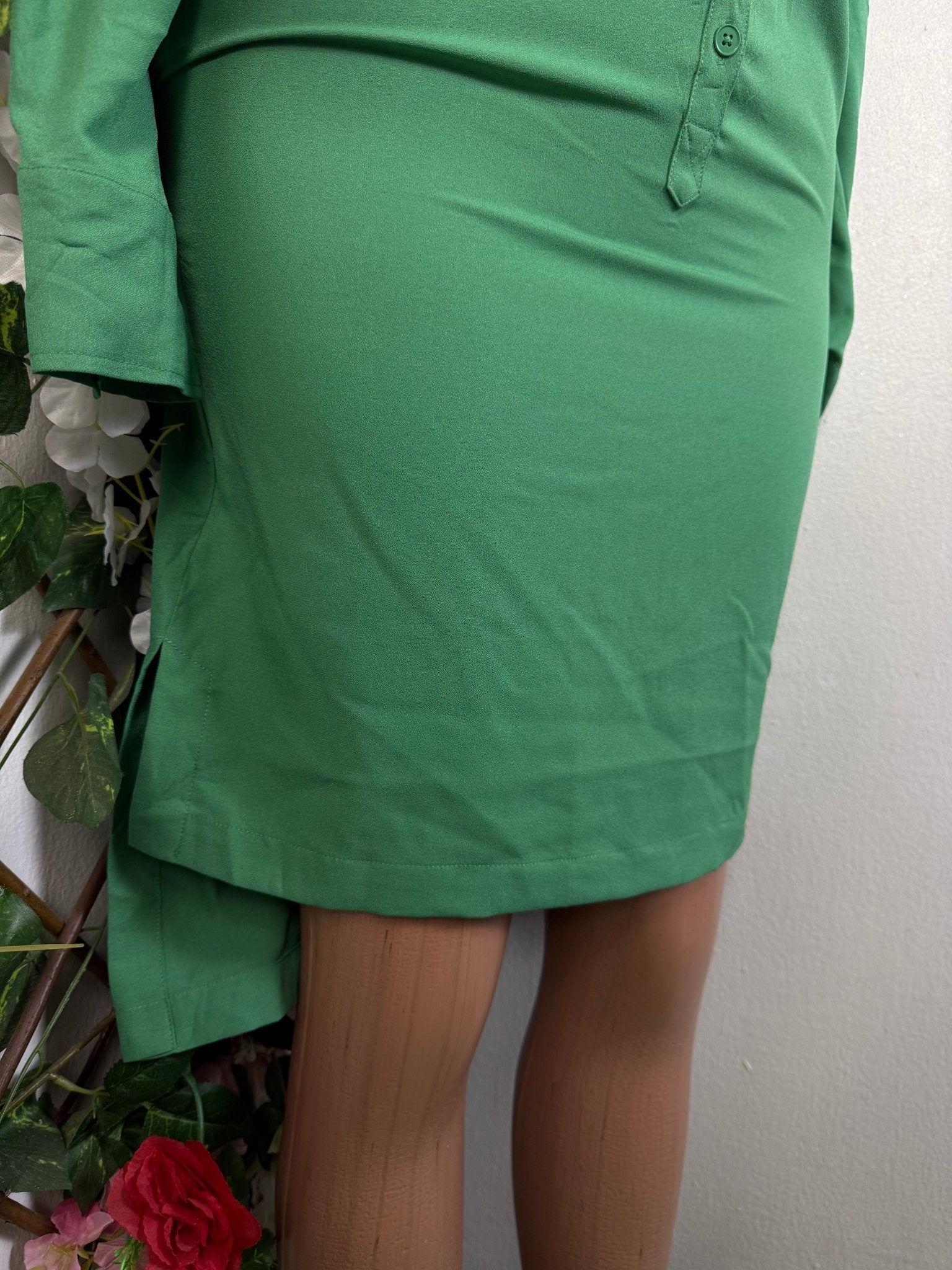Robe élégante manches longues à boutons - Perluna Store