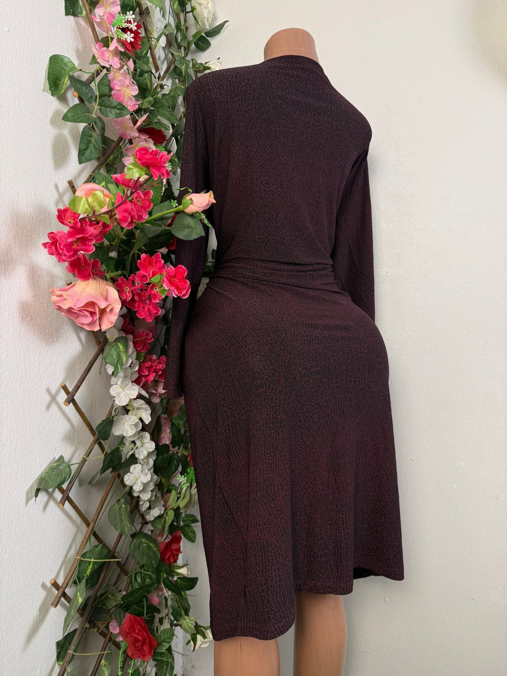 Robe élegante manches longues ceintrée - Perluna Store - kinshasa