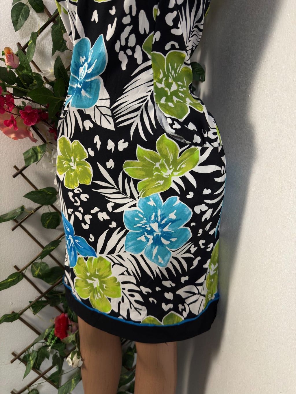 Robe élégante sans manchesimprimée fleurie - Perluna Store