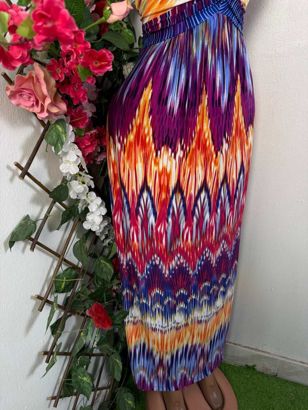 Robe éléngante longue sans manches colle V - Perluna Store - kinshasa